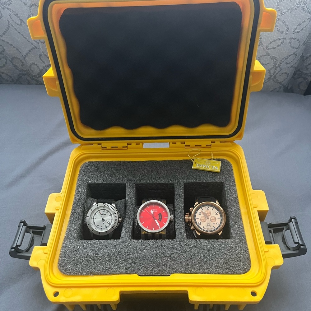 Lot of 3 Invicta Men’s Watches with Case